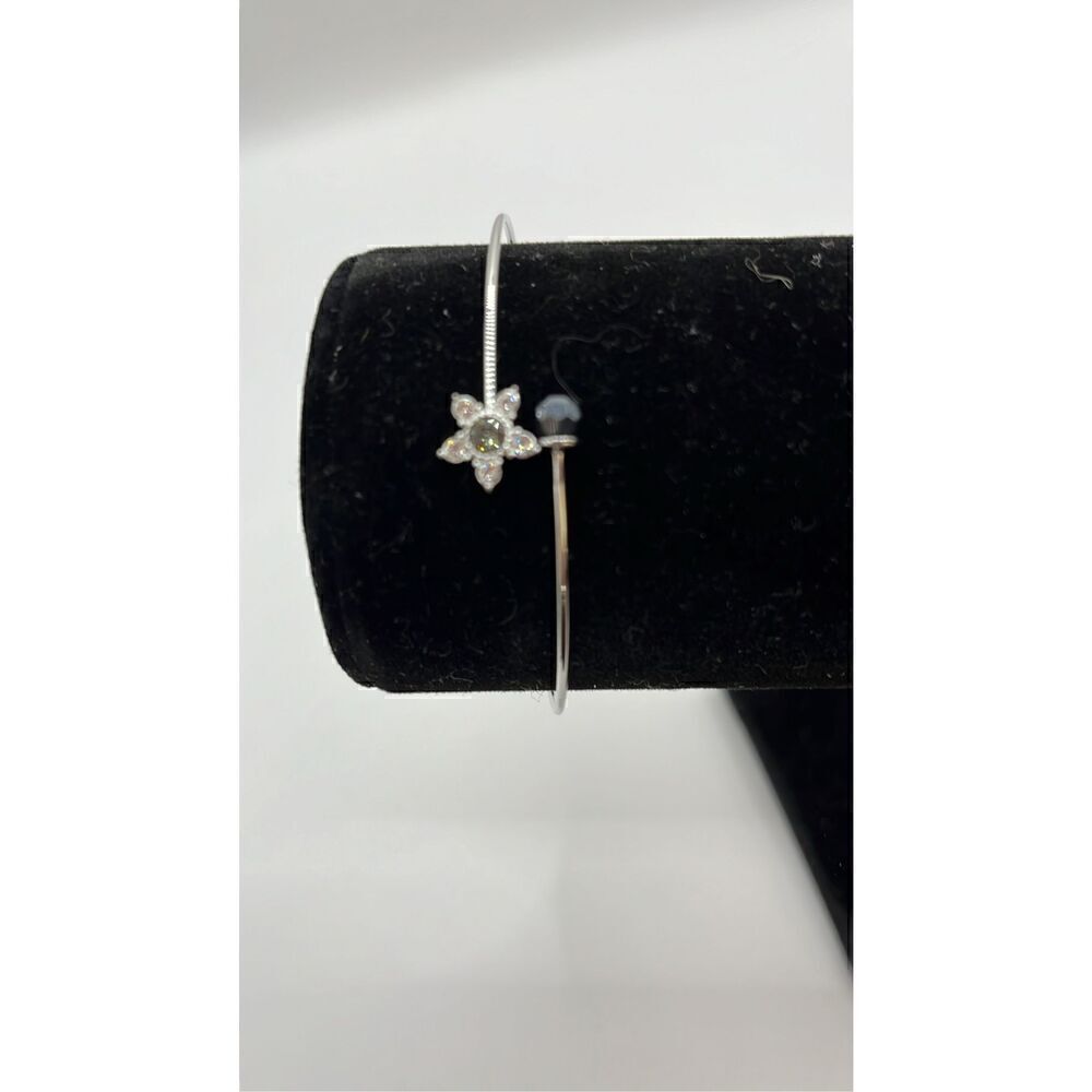 Ice Blossom Bracelet made with Swarovski Crystal New in Bag